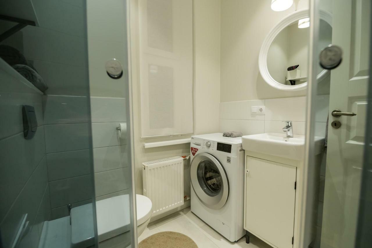 Renovated Apartment In Riga Center Exterior photo